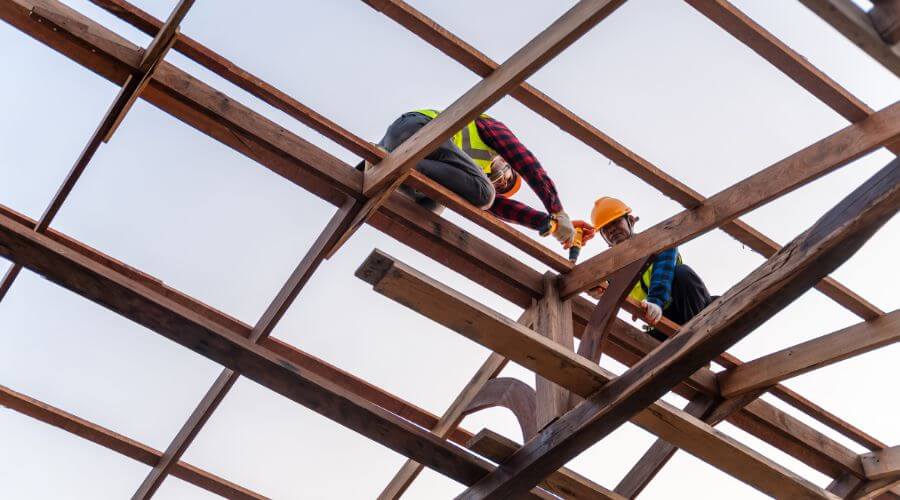 Expert Emergency Roof Repairs services in Lockwood, CA